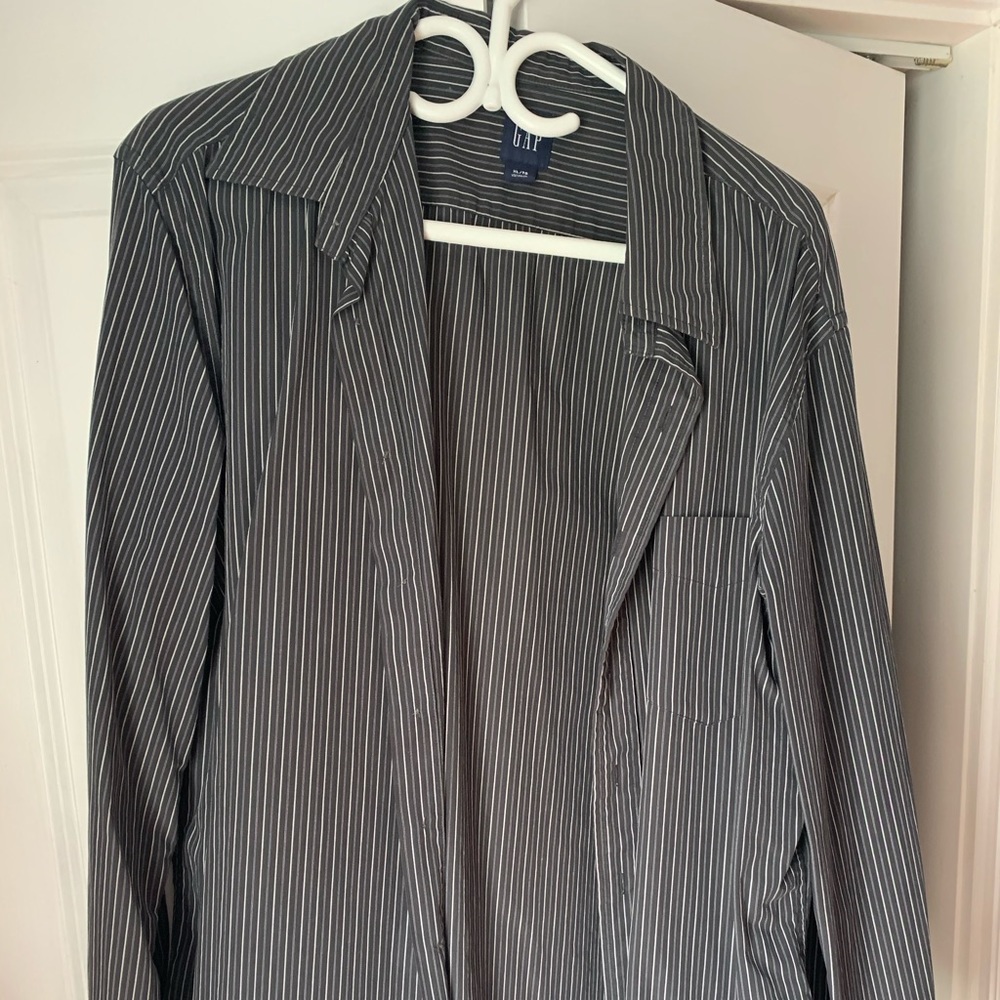 Gap dress shirt